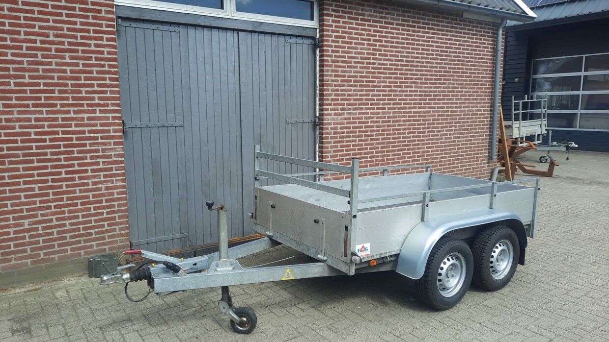 ANSSEMS TANDEMASSER BAKWAGEN 2000KG