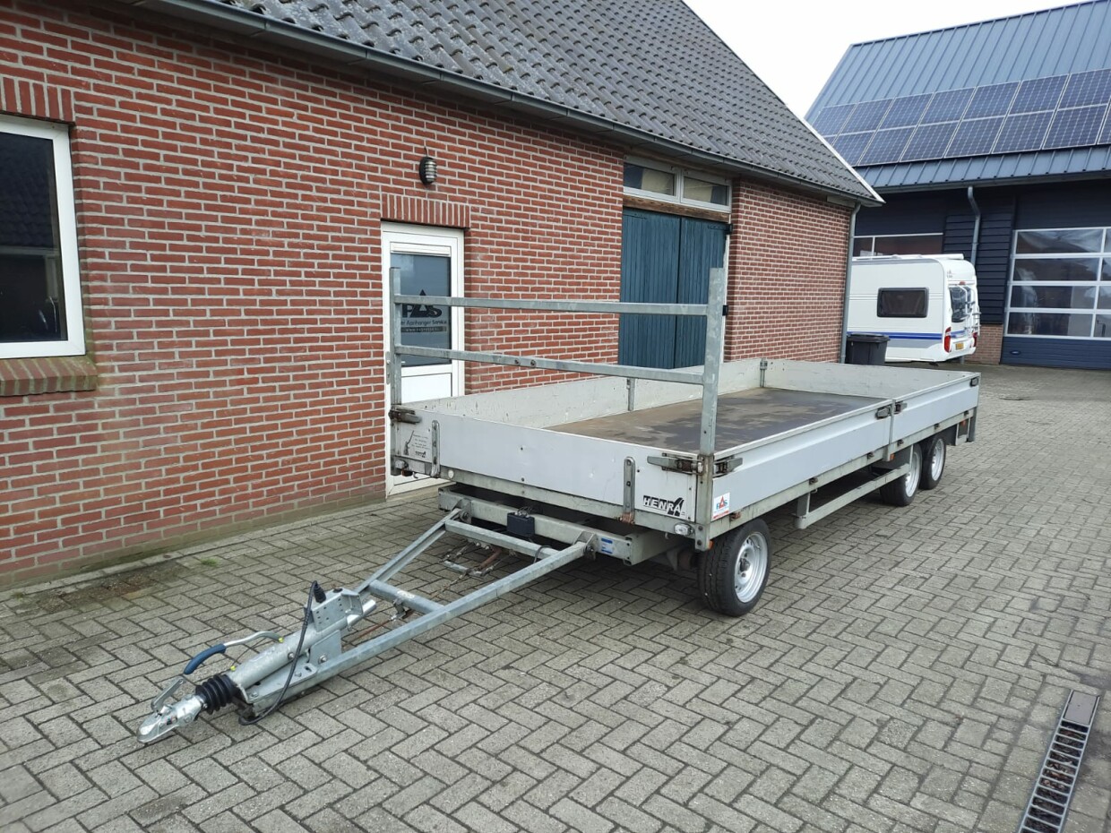 HENRA SCHAMEL AANHANGWAGEN 3500KG