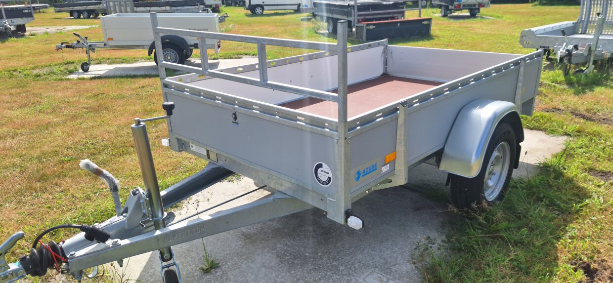 Hapert Azure L1 bakwagen – hout