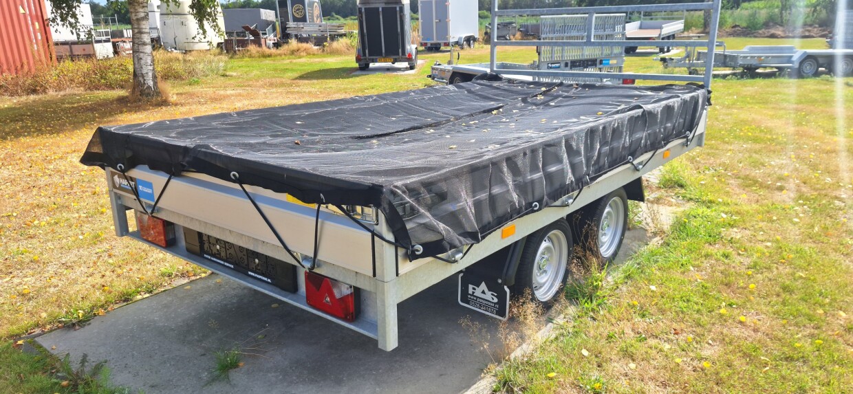 Hapert Azure 335 × 180 cm – 2.700 kg