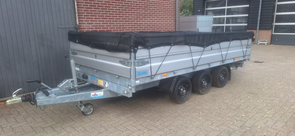 Hapert Cobalt 405 × 200 cm – 3.500 kg extra borden 