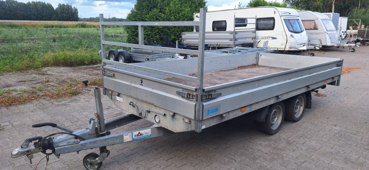 Hapert Azure 405 × 180 cm – 2.700 kg