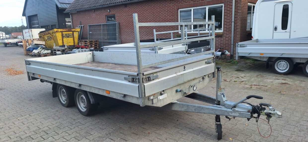Hapert Azure 405 × 180 cm – 2.700 kg
